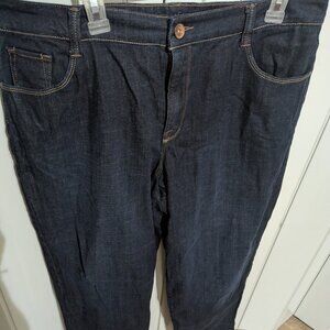 ~NWOT Women's Jeans